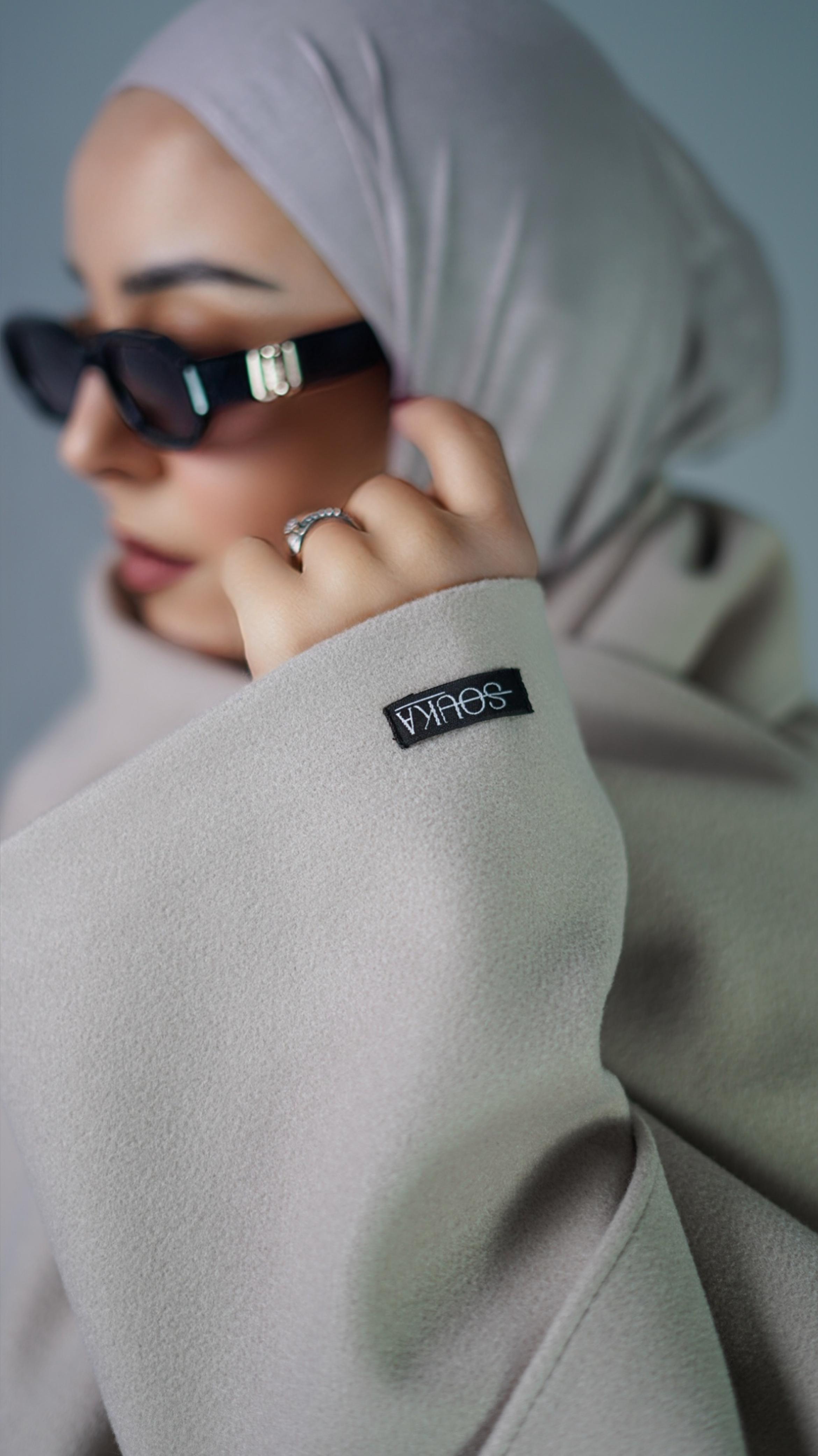 Elegant Wrap Cape Perfect Taupe